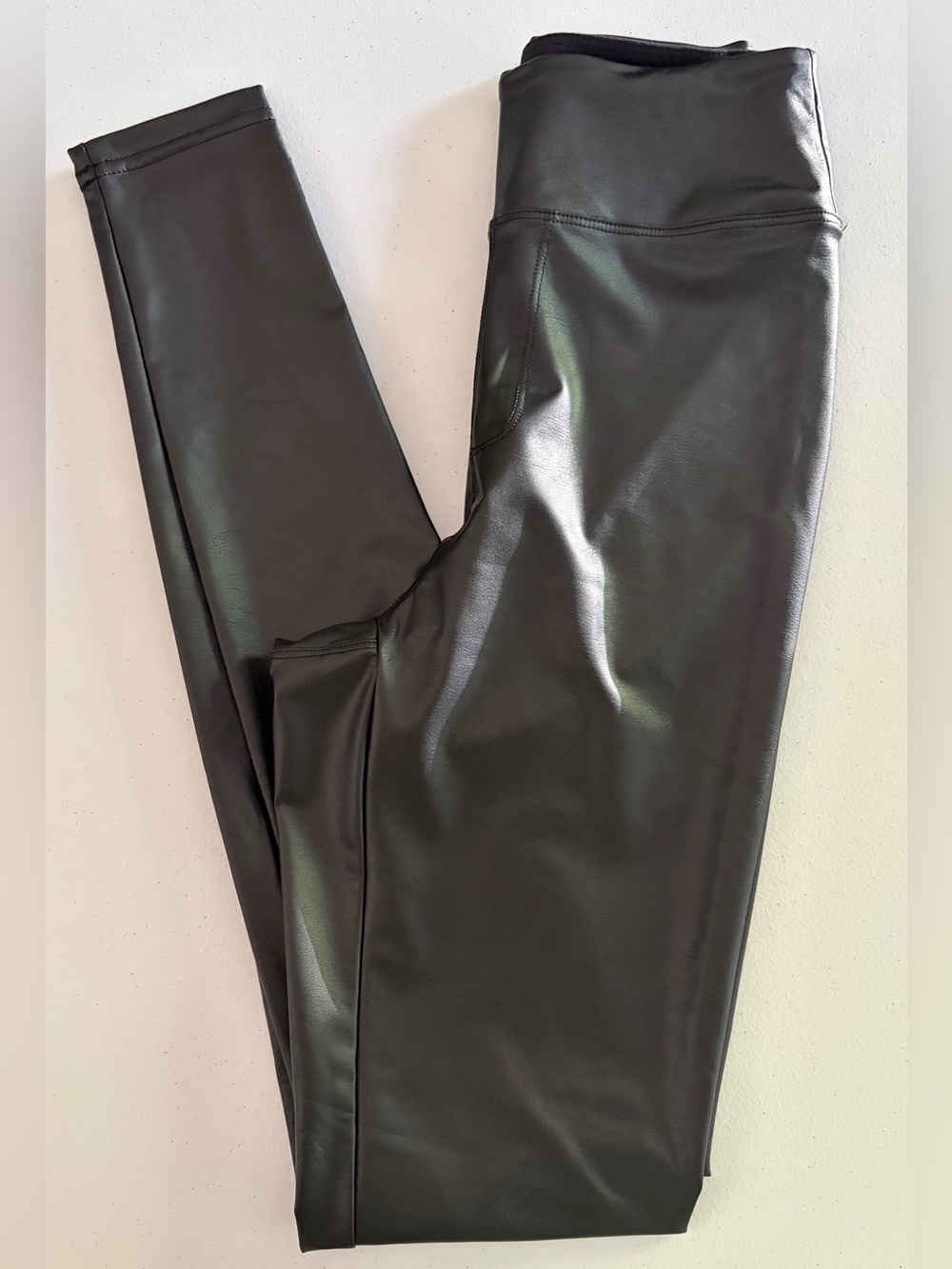 OFFLINE By Aerie Faux Leather Leggings XS High Rise Black